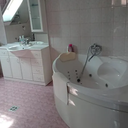 Appartamento Döntőház *